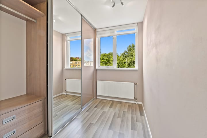 Photo 25 of Siem Leenestraat 5