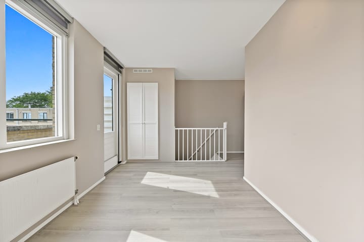 Photo 42 of Siem Leenestraat 5