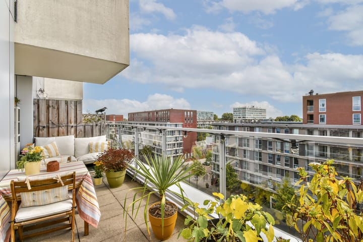 Foto 11 van Pieter Calandlaan 226-E