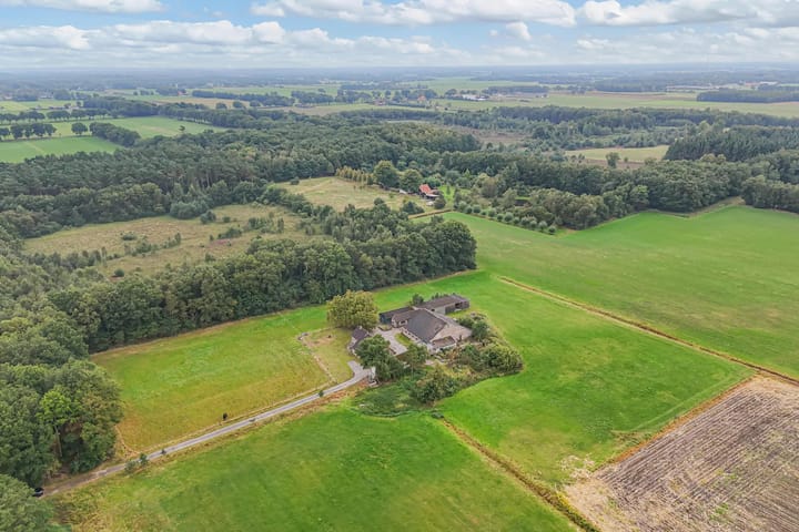 Foto 2 van Meentheweg 13