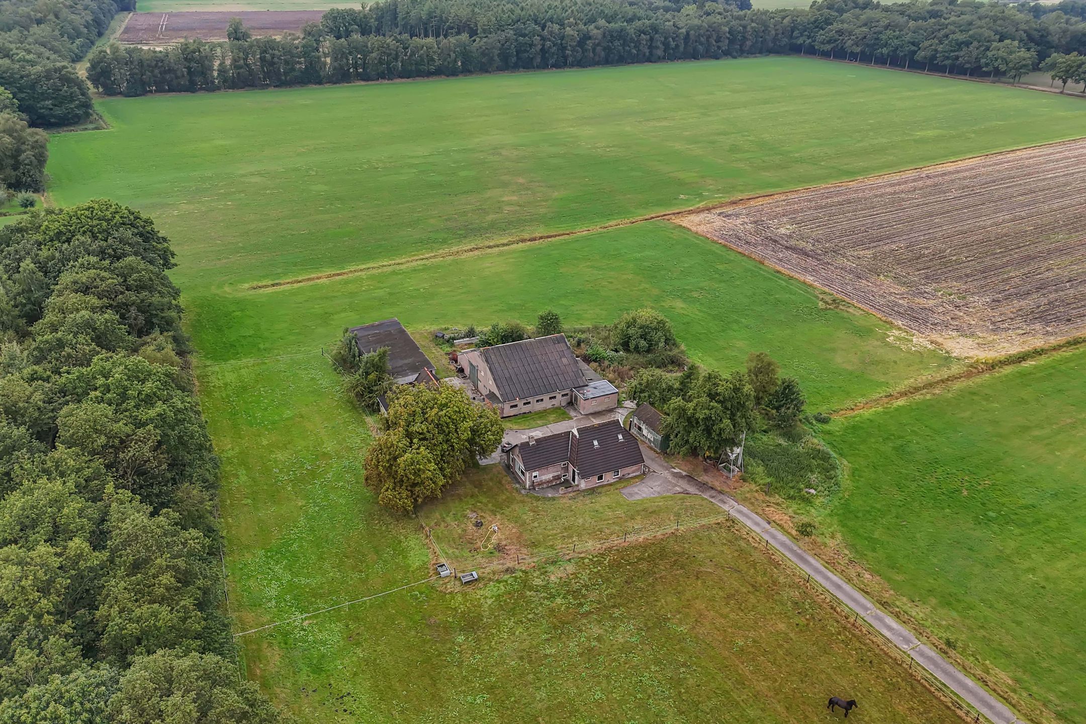 Photo 48 of Meentheweg 13