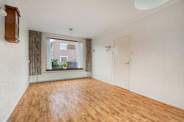 Photo 9 of Eenhuizenstraat 6