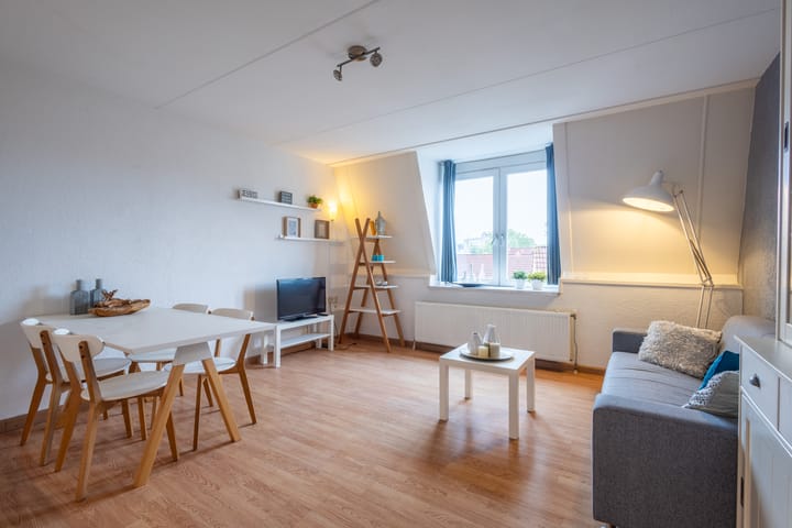 Foto 2 van C.J. Snuifstraat 2-12