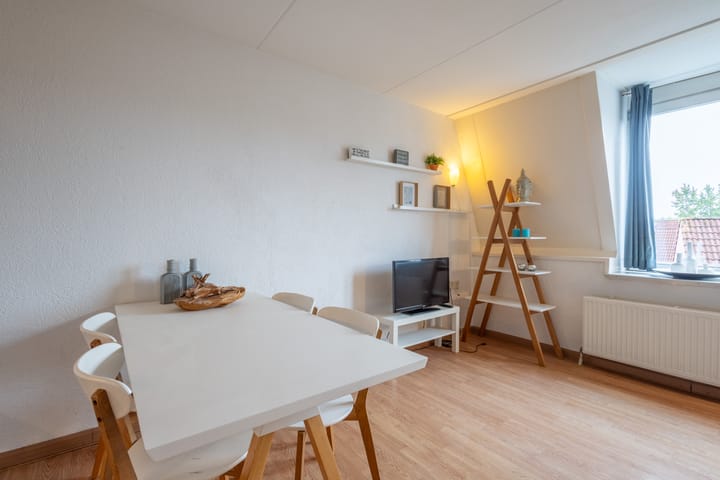 Foto 12 van C.J. Snuifstraat 2-12