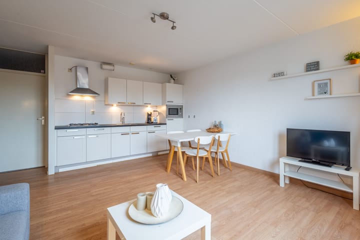 Foto 10 van C.J. Snuifstraat 2-12