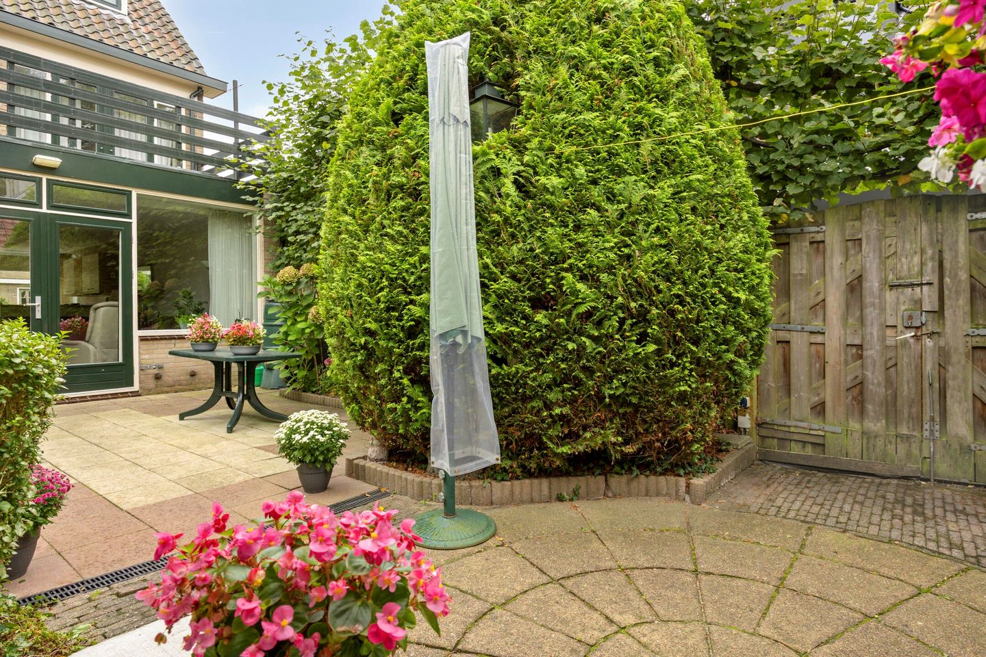 Foto 35 van Bernhardstraat 10