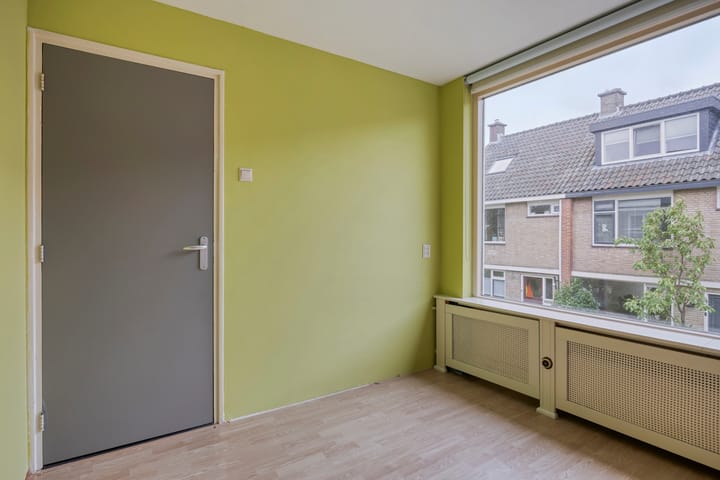 Foto 17 van Bernhardstraat 10