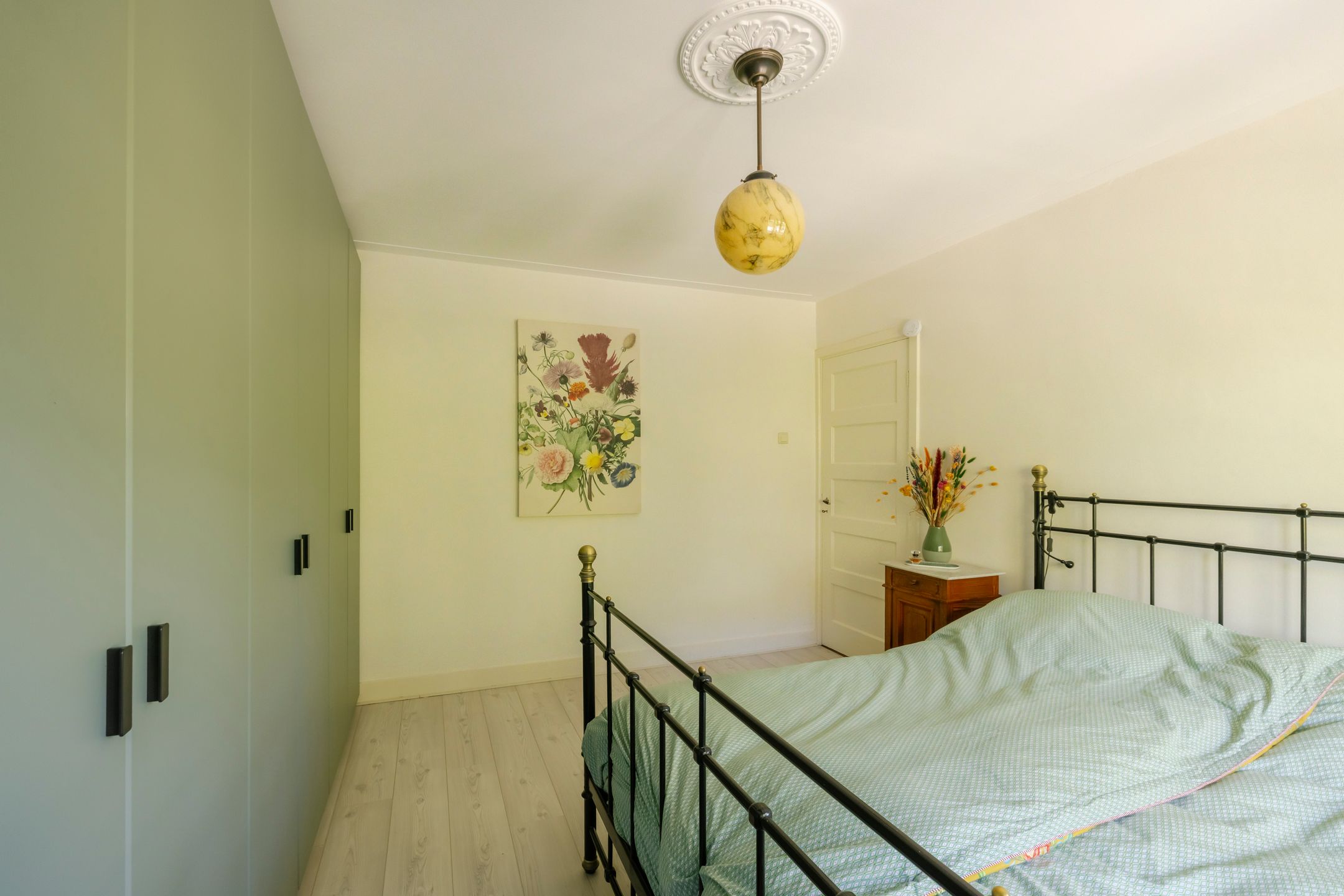 Foto 30 van Bruno Klauwersstraat 10