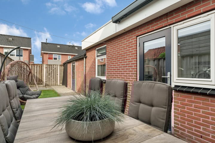 Foto 3 van de Genestetstraat 30