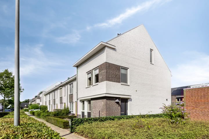 Foto 1 van Eikenbussel 28