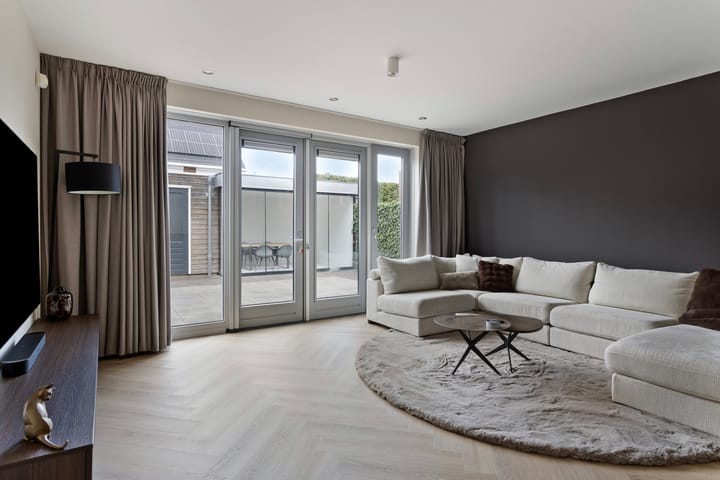 Foto 7 van Eikenbussel 28