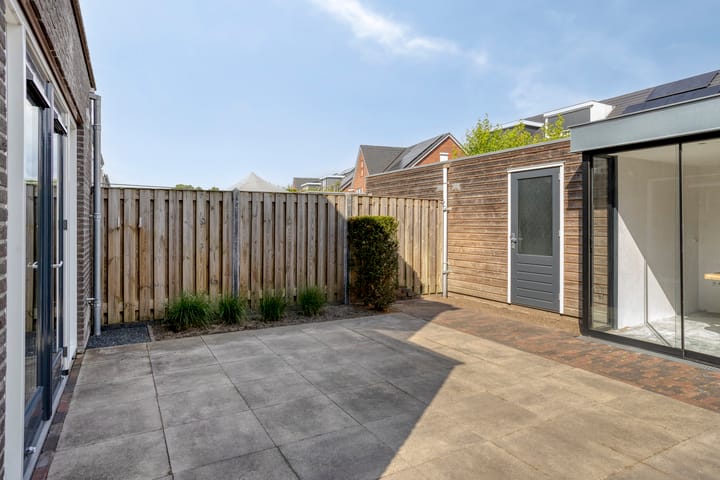 Foto 33 van Eikenbussel 28