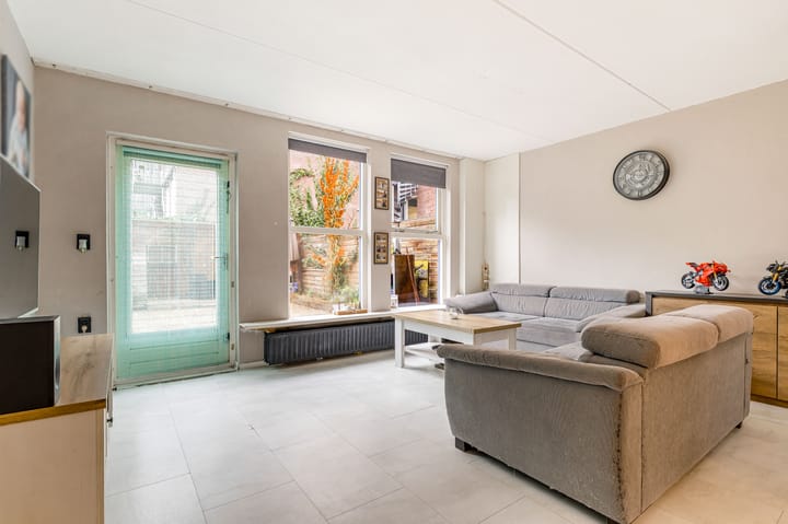 Foto 8 van De Stelling 11 15