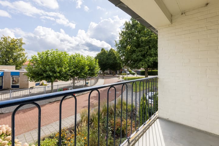 Photo 29 of Matthijs van Dulkenstraat 11