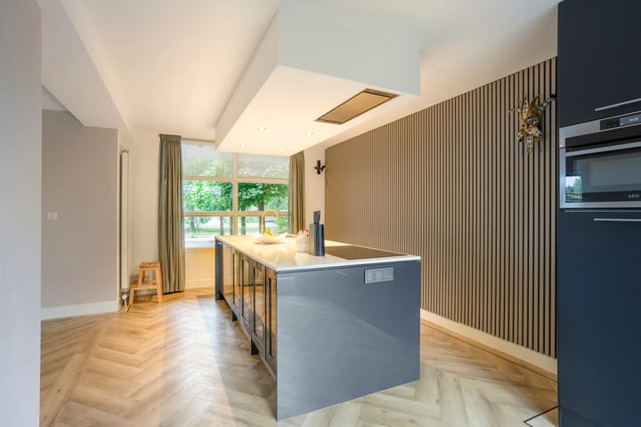 Foto 15 van Bellefleurstraat 58