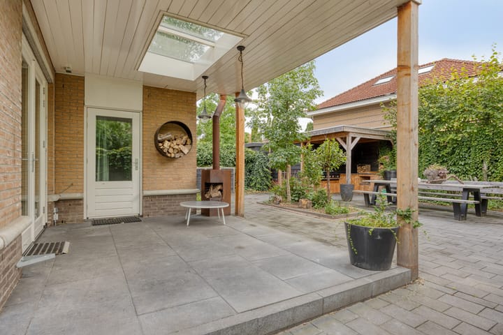 Foto 21 van Bellefleurstraat 58