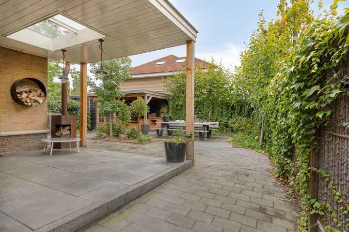 Foto 22 van Bellefleurstraat 58