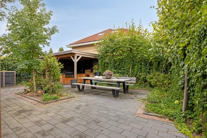 Foto 23 van Bellefleurstraat 58