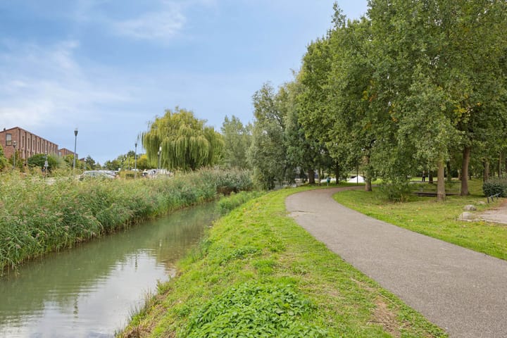 Foto 43 van Bellefleurstraat 58