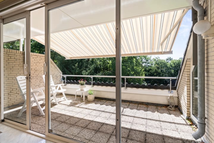 Foto 8 van Vogelenzangseweg 79-A12