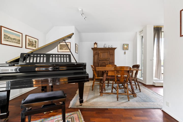 Foto 14 van Vogelenzangseweg 79-A12