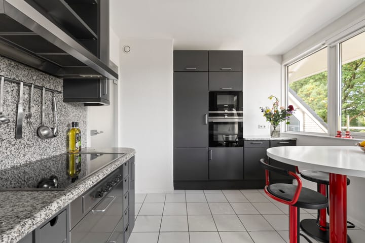 Foto 23 van Vogelenzangseweg 79-A12