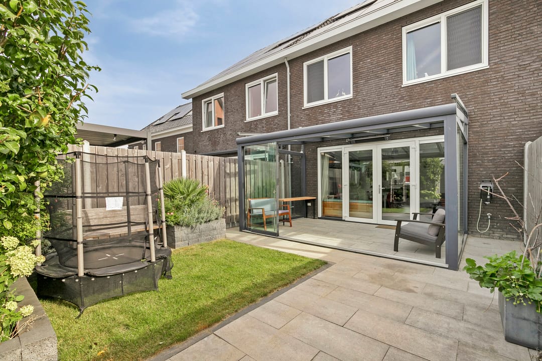 Foto 31 van John Bardeenstraat 17