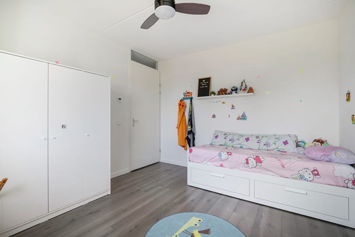 Foto 21 van John Bardeenstraat 17