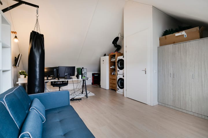 Foto 25 van John Bardeenstraat 17