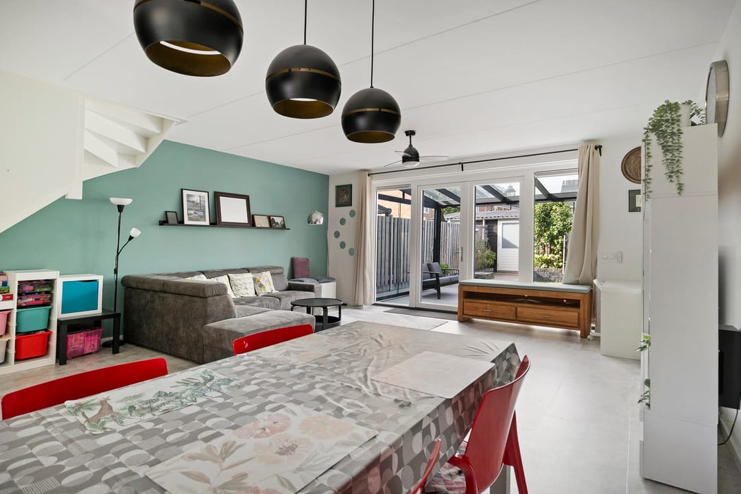 Foto 8 van John Bardeenstraat 17