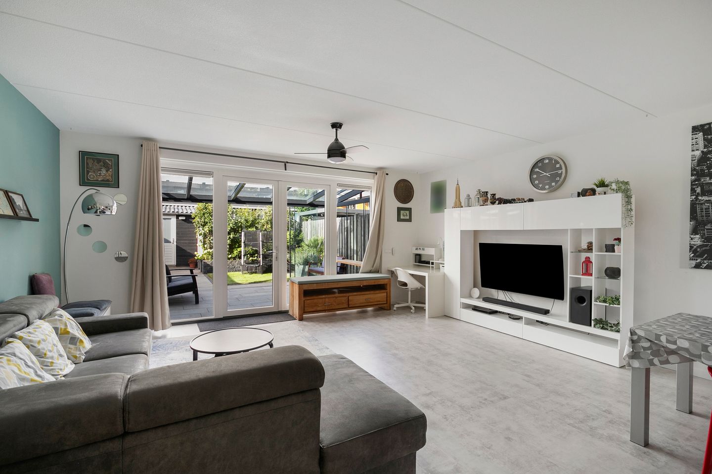 Foto 4 van John Bardeenstraat 17