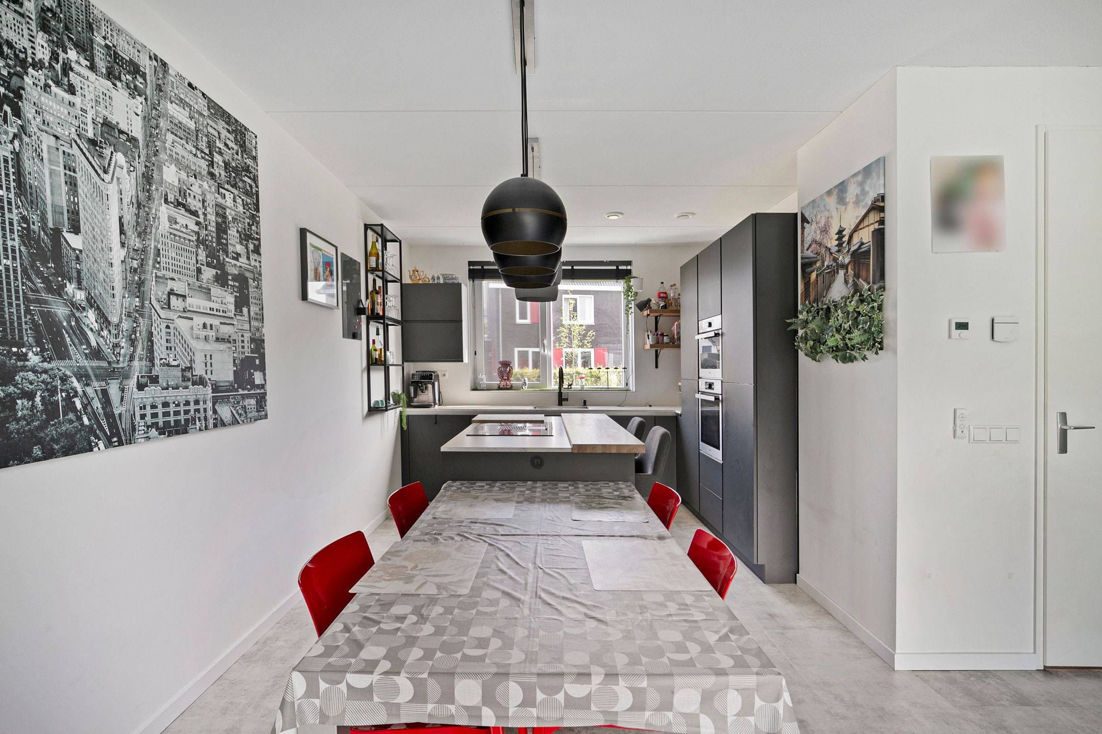 Foto 9 van John Bardeenstraat 17