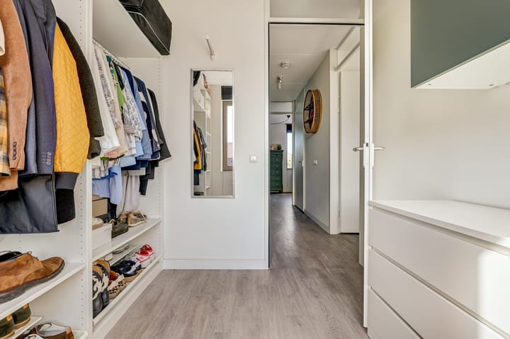 Foto 23 van Ochtenddauw 5