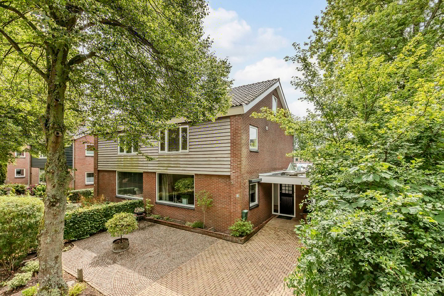 Photo 1 of Joost Ivanghlaan 12