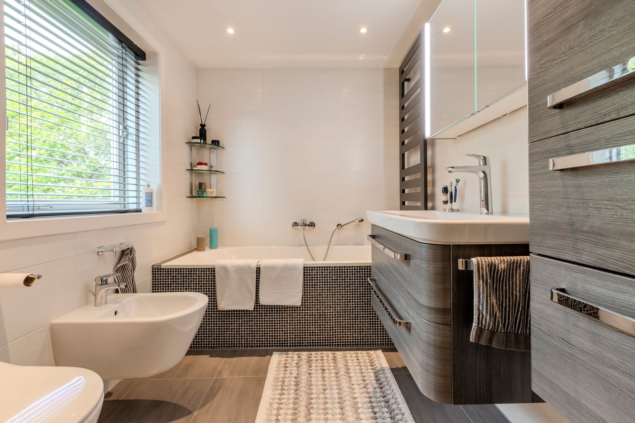 Photo 3 of Joost Ivanghlaan 12