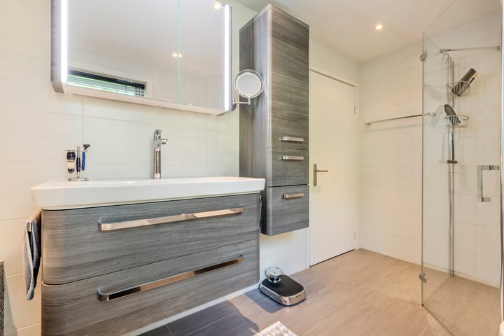 Photo 24 of Joost Ivanghlaan 12