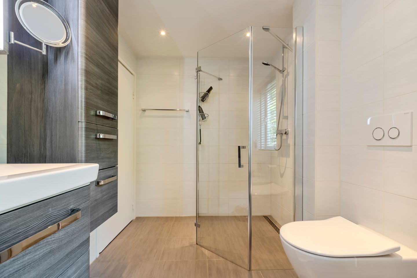 Photo 25 of Joost Ivanghlaan 12