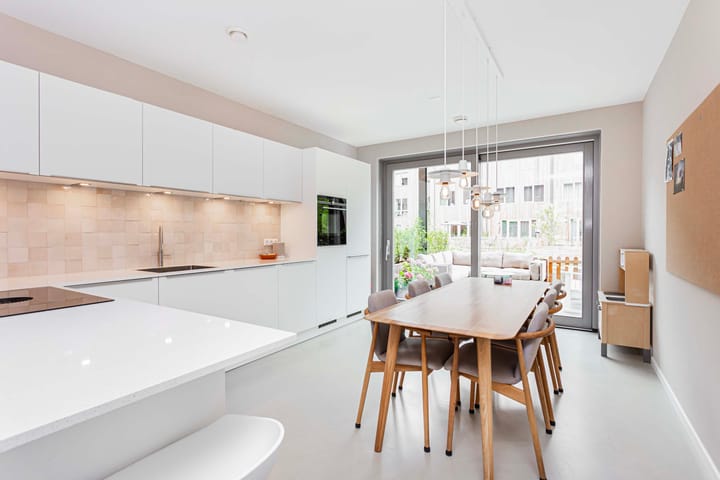 Photo 2 of Belgradostraat 110