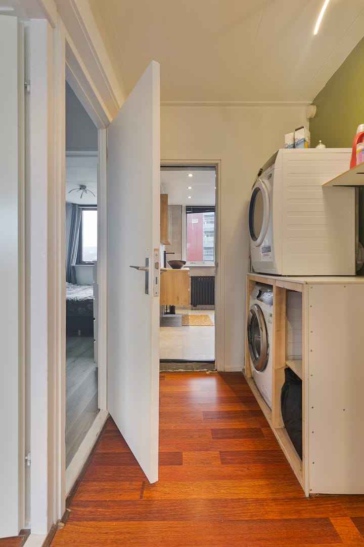 Photo 10 of M.A.de Ruijterlaan 18