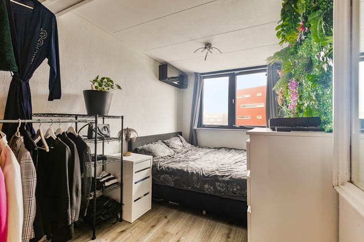 Photo 11 of M.A.de Ruijterlaan 18