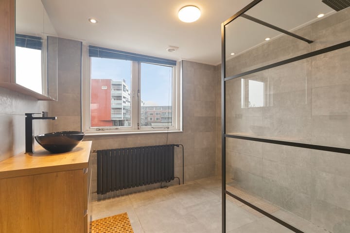 Photo 13 of M.A.de Ruijterlaan 18