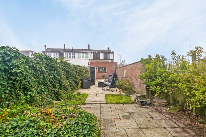 Photo 21 of M.A.de Ruijterlaan 18