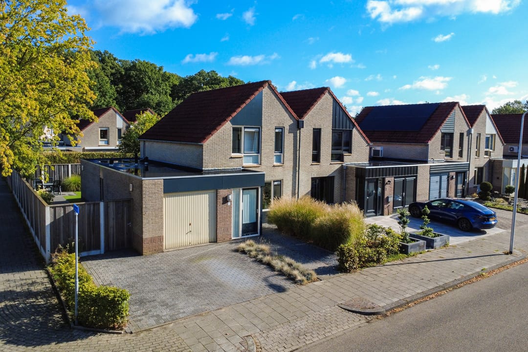 Foto 1 van Marterstraat 1