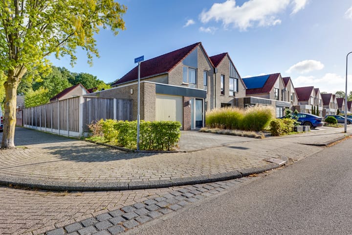 Foto 32 van Marterstraat 1