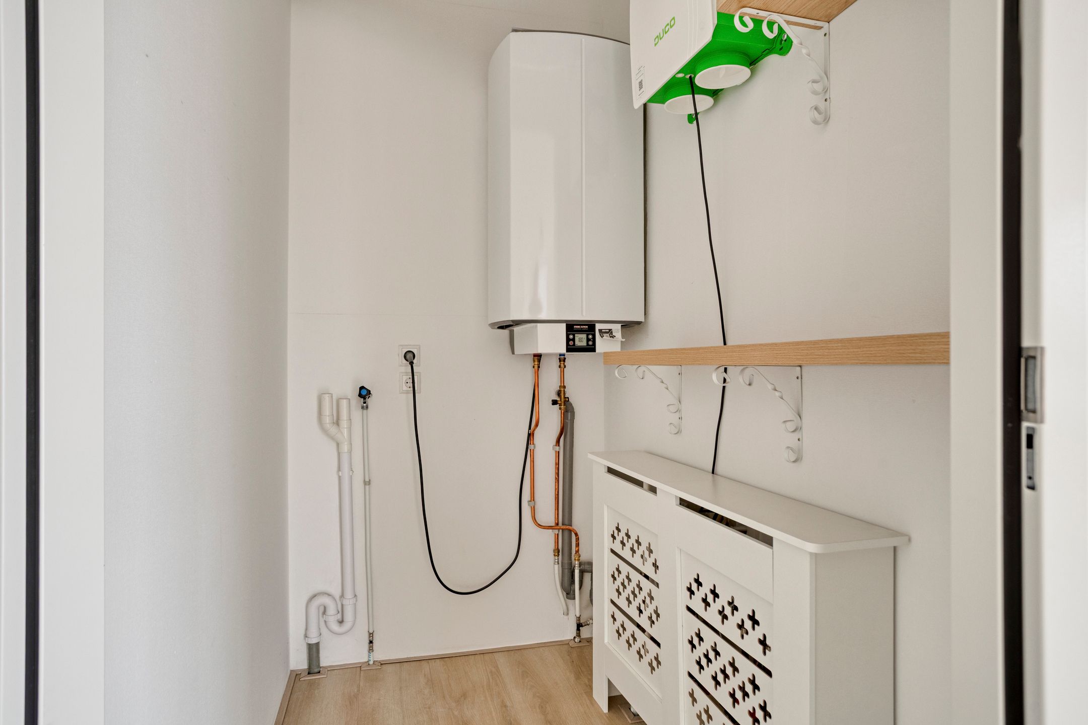 Photo 21 of Neringstraat-Oost 23-A