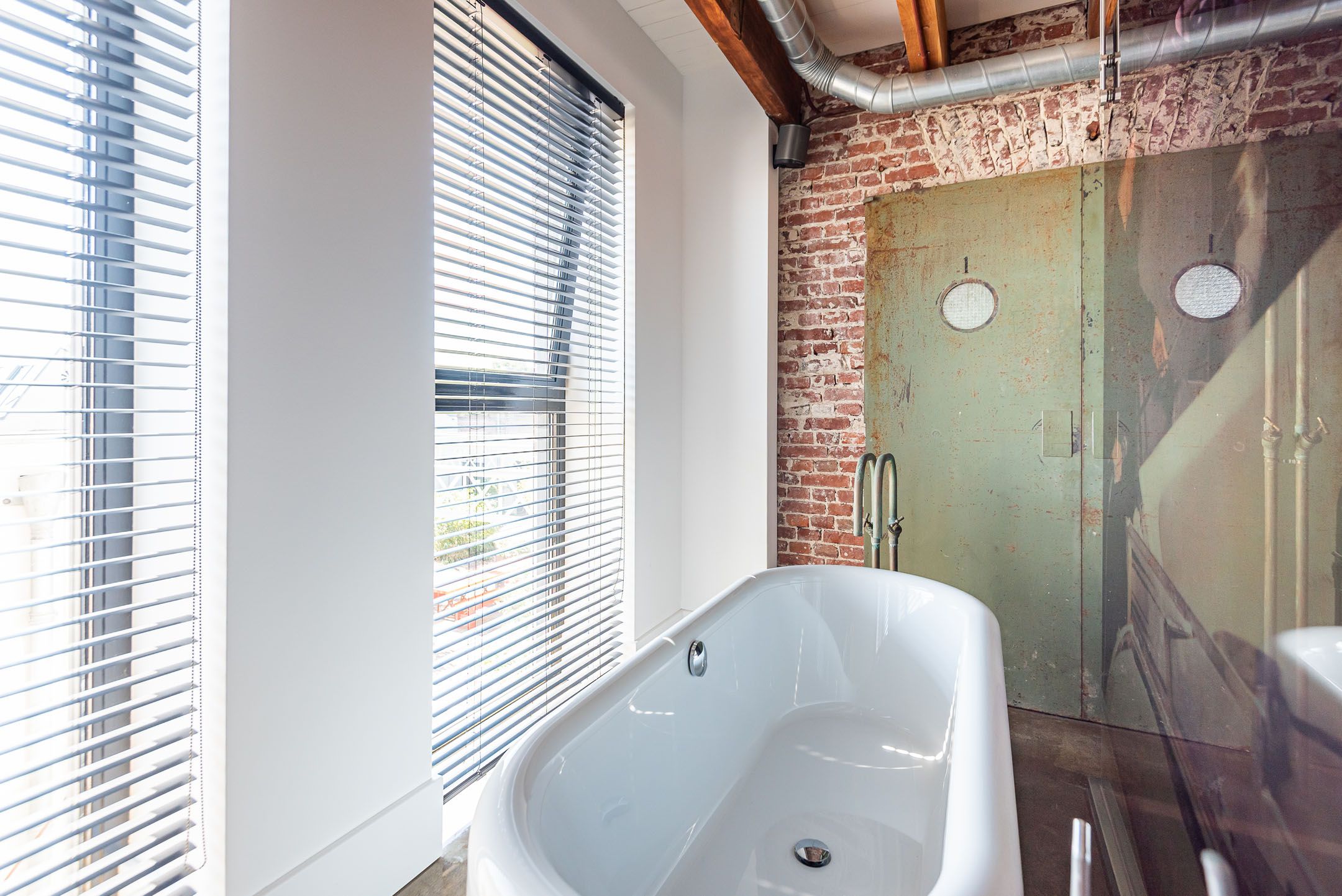 Foto 30 van Emailleplein 29