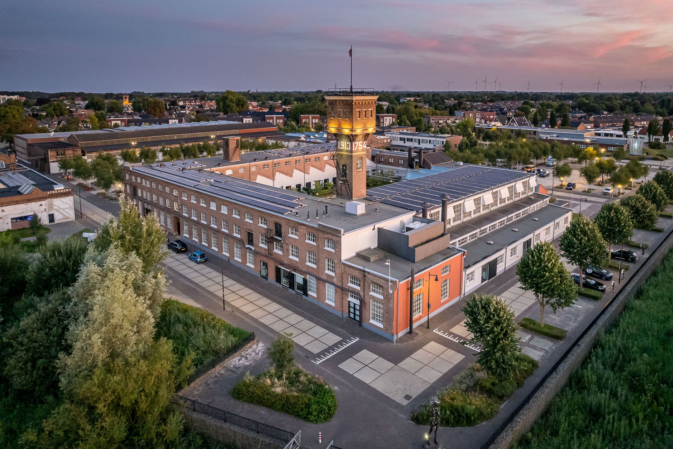 Foto 57 van Emailleplein 29