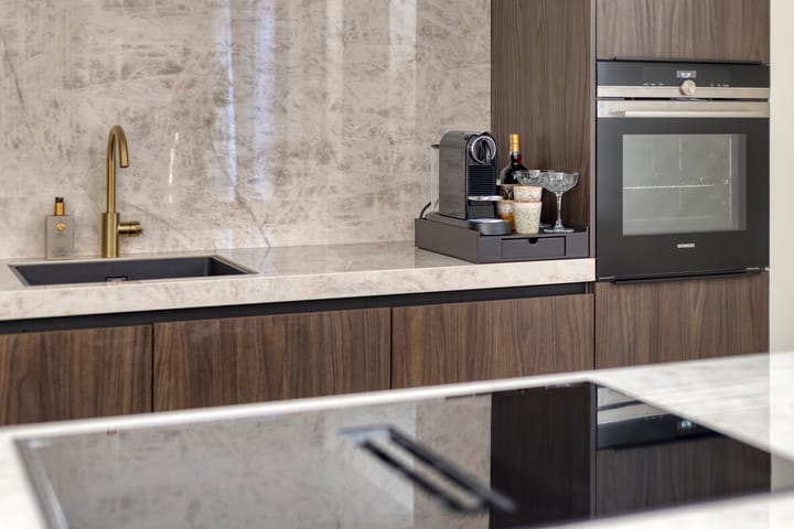 Foto 14 van Burgemeester De Roocklaan 36