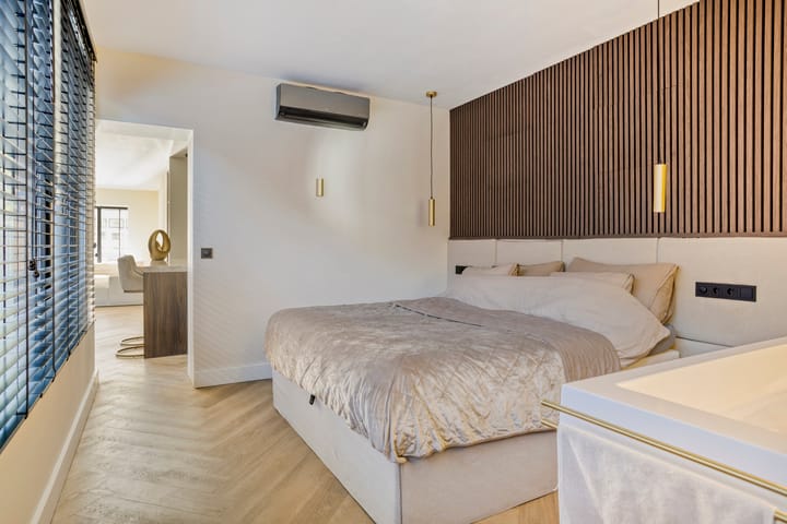 Foto 17 van Burgemeester De Roocklaan 36