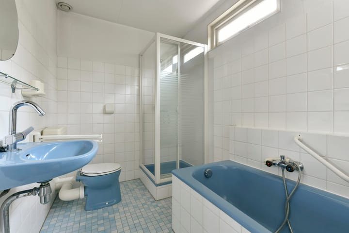 Photo 14 of Overweg 139